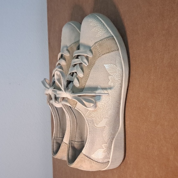Dansko leather canvas floral lace up shoes 7 1/2 quality flat. - Picture 4 of 8